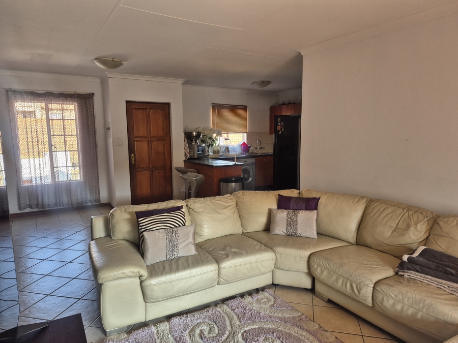2 Bedroom Property for Sale in Carlswald Gauteng