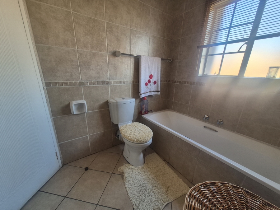 2 Bedroom Property for Sale in Carlswald Gauteng