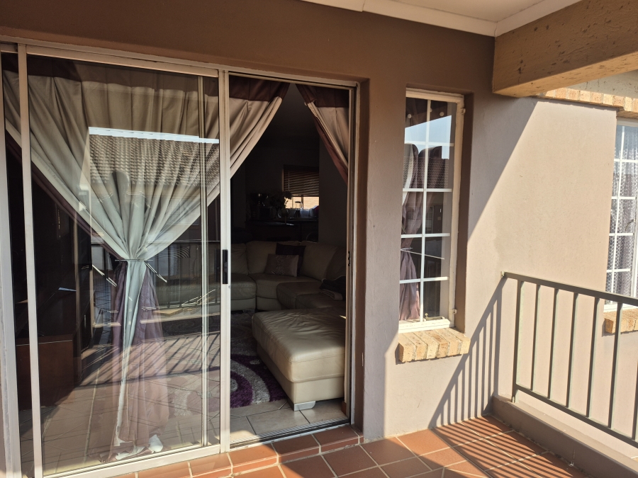 2 Bedroom Property for Sale in Carlswald Gauteng