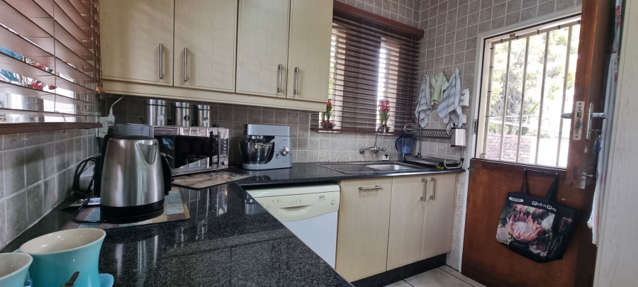 2 Bedroom Property for Sale in Sunward Park Gauteng