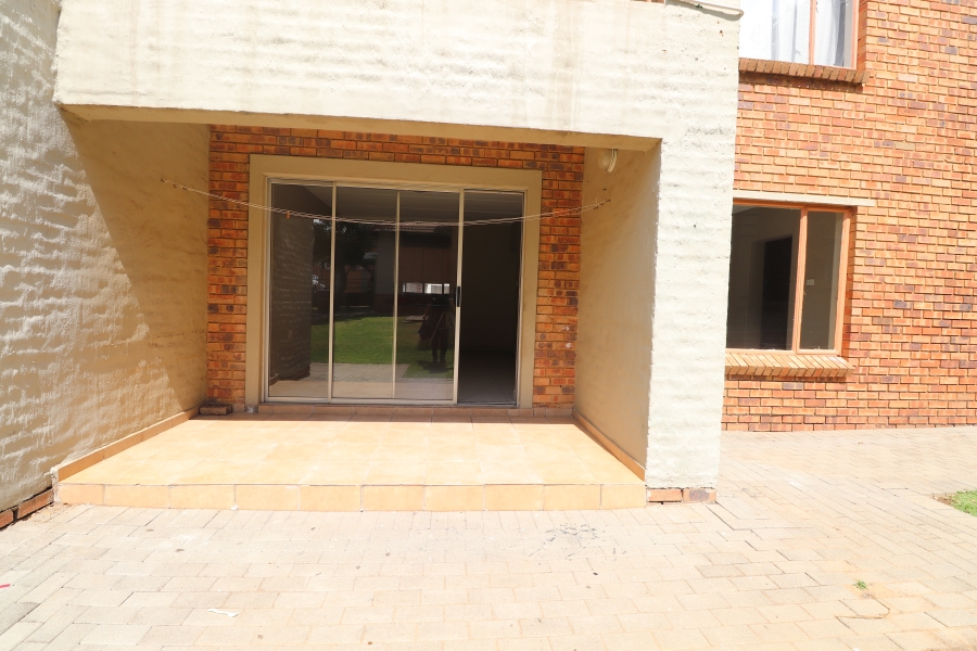 To Let 2 Bedroom Property for Rent in Birchleigh Gauteng