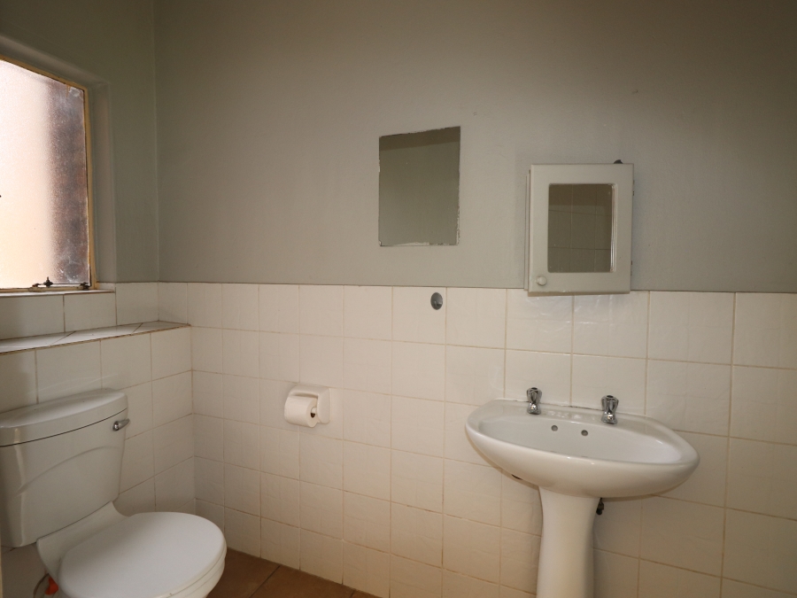To Let 2 Bedroom Property for Rent in Birchleigh Gauteng