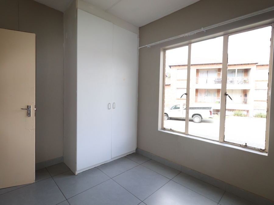 To Let 2 Bedroom Property for Rent in Birchleigh Gauteng