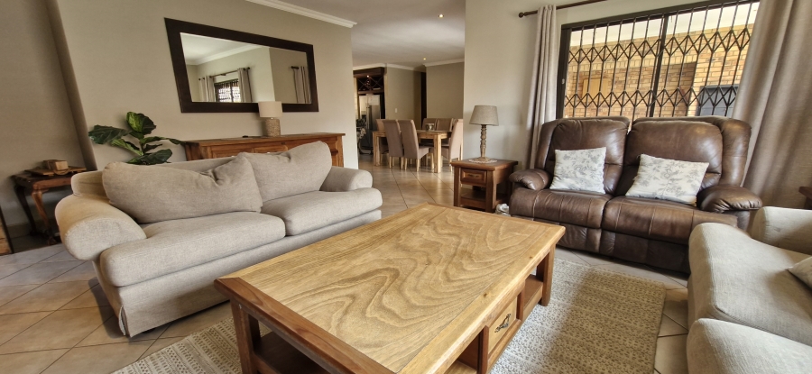 4 Bedroom Property for Sale in Equestria Gauteng