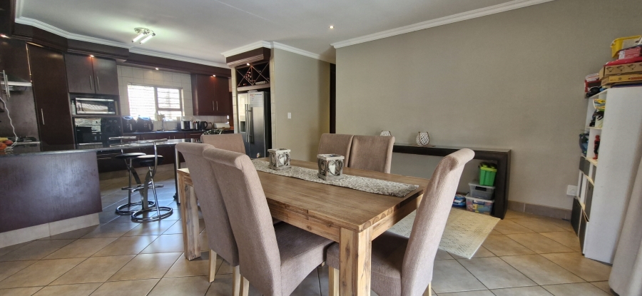 4 Bedroom Property for Sale in Equestria Gauteng