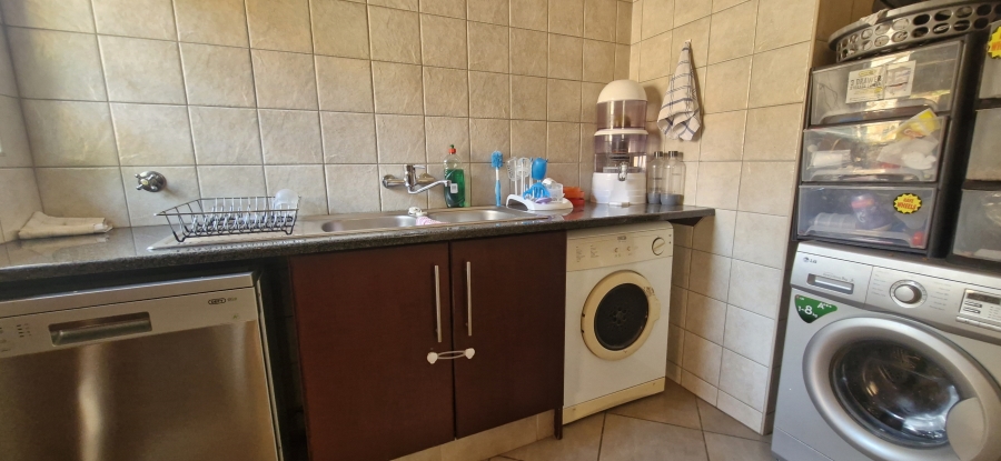 4 Bedroom Property for Sale in Equestria Gauteng
