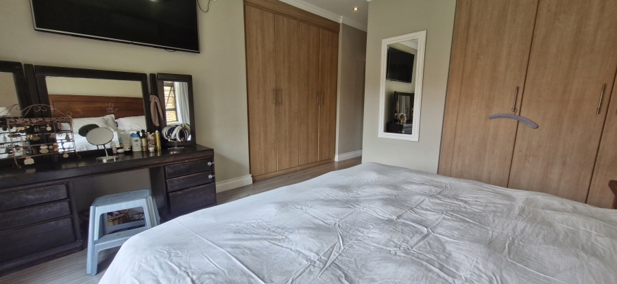 4 Bedroom Property for Sale in Equestria Gauteng