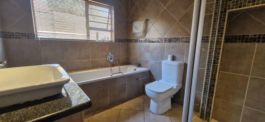 4 Bedroom Property for Sale in Equestria Gauteng