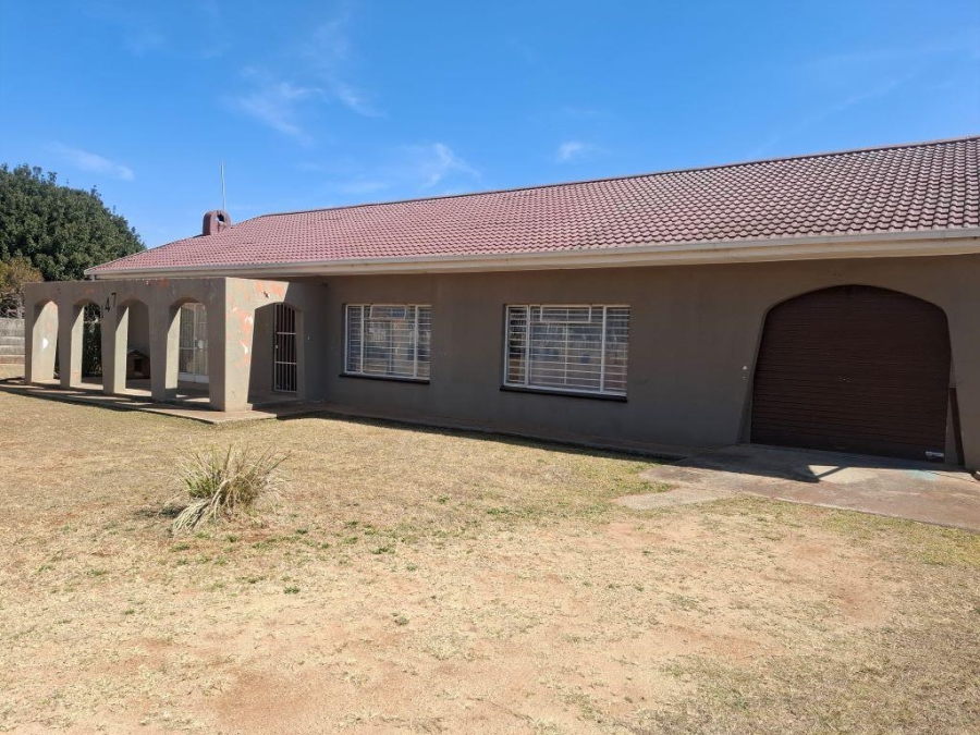 3 Bedroom Property for Sale in Westonaria Gauteng