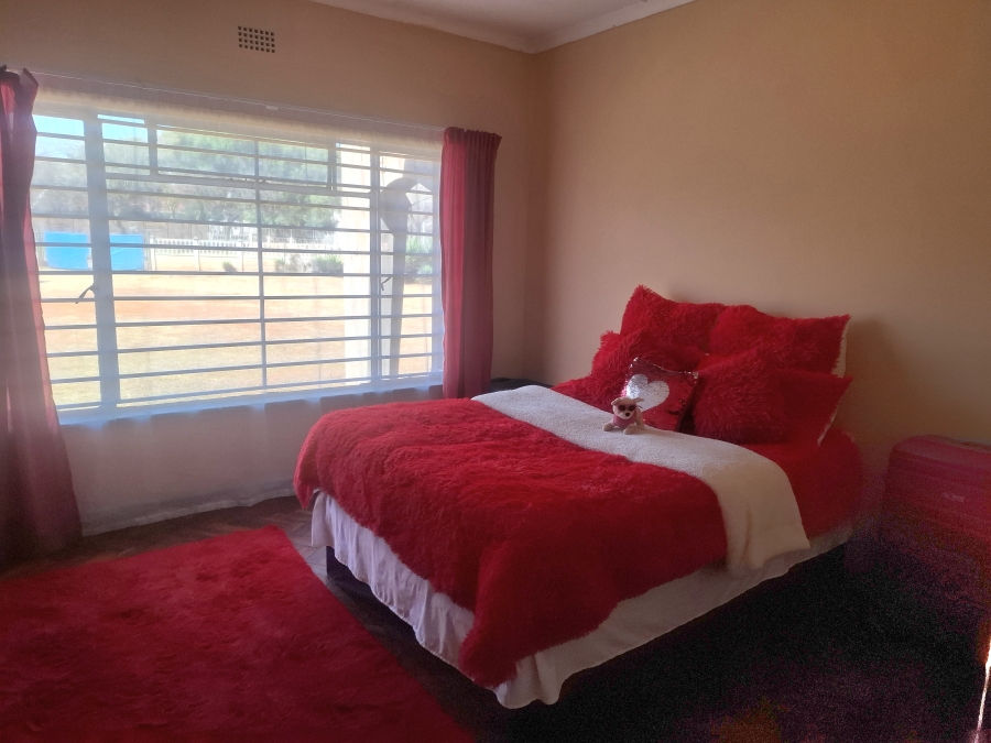 3 Bedroom Property for Sale in Westonaria Gauteng