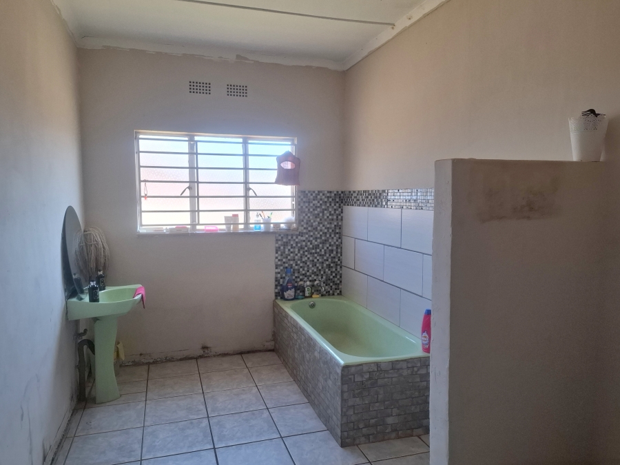 3 Bedroom Property for Sale in Westonaria Gauteng