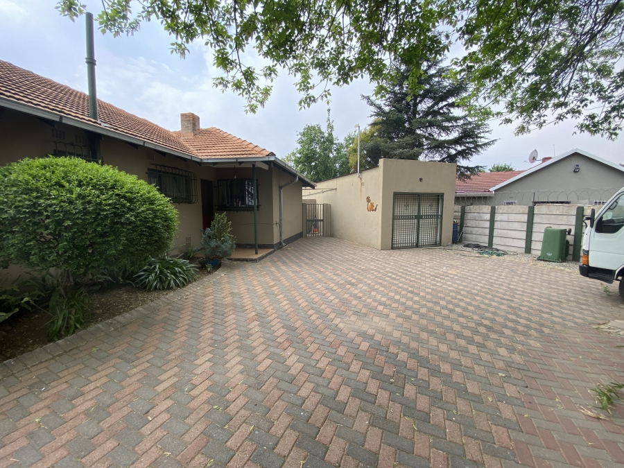 3 Bedroom Property for Sale in Morehill Gauteng