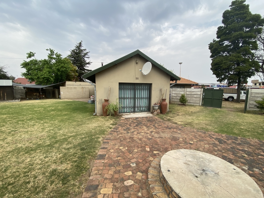 3 Bedroom Property for Sale in Morehill Gauteng