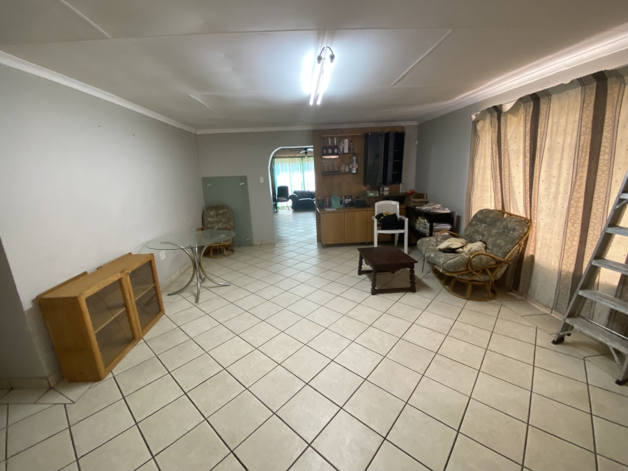 3 Bedroom Property for Sale in Morehill Gauteng