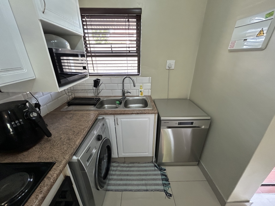 2 Bedroom Property for Sale in Sunninghill Gauteng