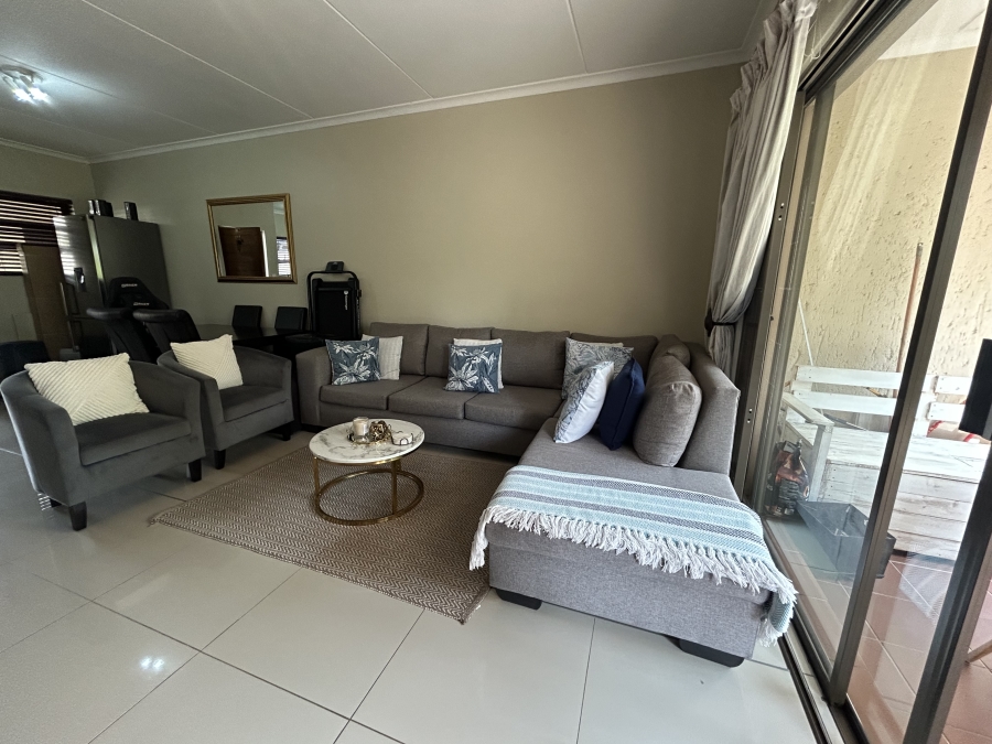 2 Bedroom Property for Sale in Sunninghill Gauteng