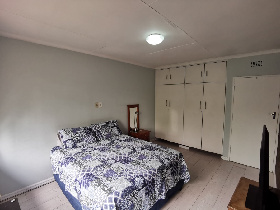 2 Bedroom Property for Sale in Lyndhurst Gauteng