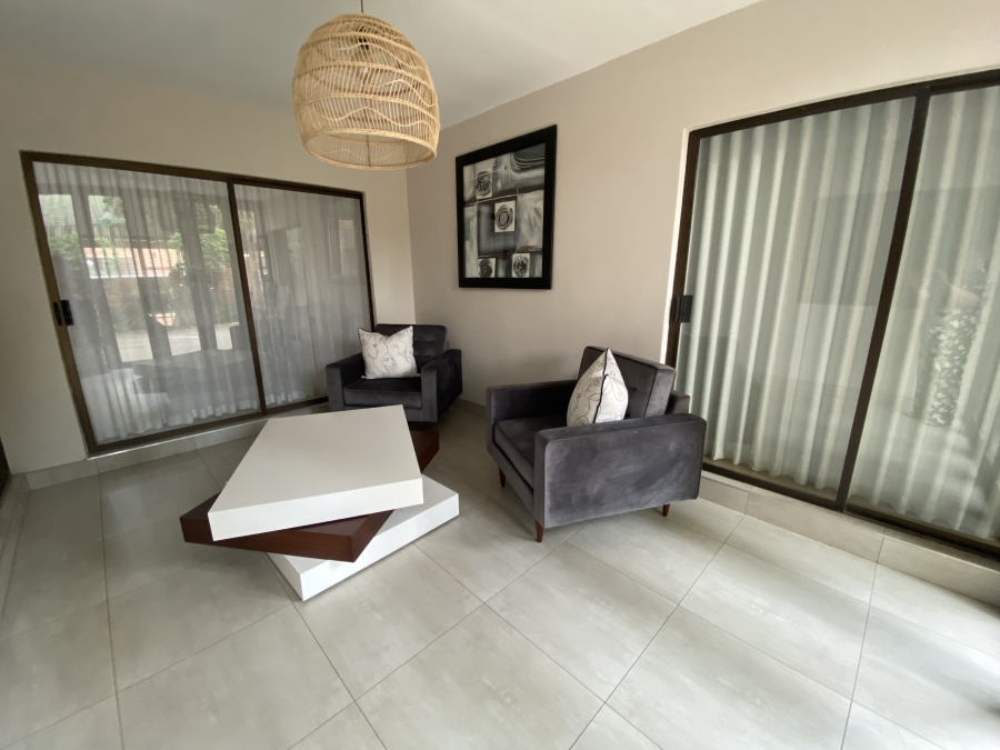 5 Bedroom Property for Sale in Sonneveld Gauteng