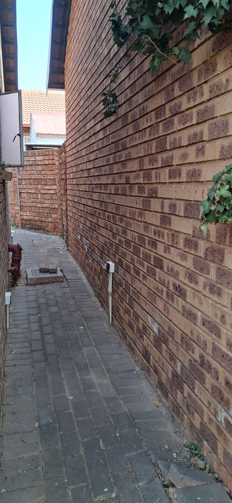 2 Bedroom Property for Sale in Garsfontein Gauteng