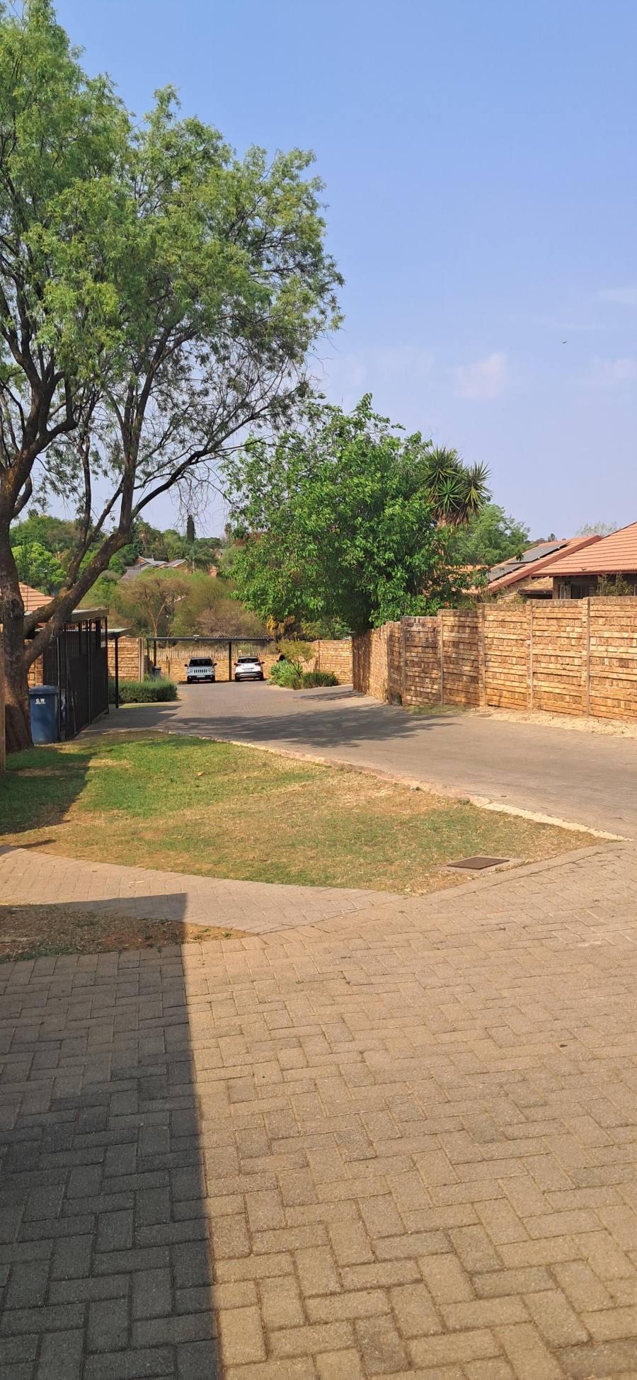 2 Bedroom Property for Sale in Garsfontein Gauteng