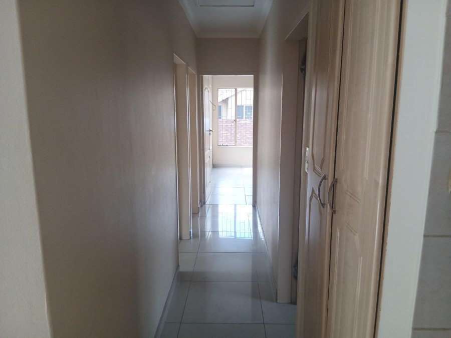 3 Bedroom Property for Sale in Thatchfield Estate Gauteng