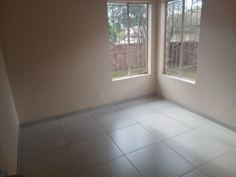 3 Bedroom Property for Sale in Thatchfield Estate Gauteng