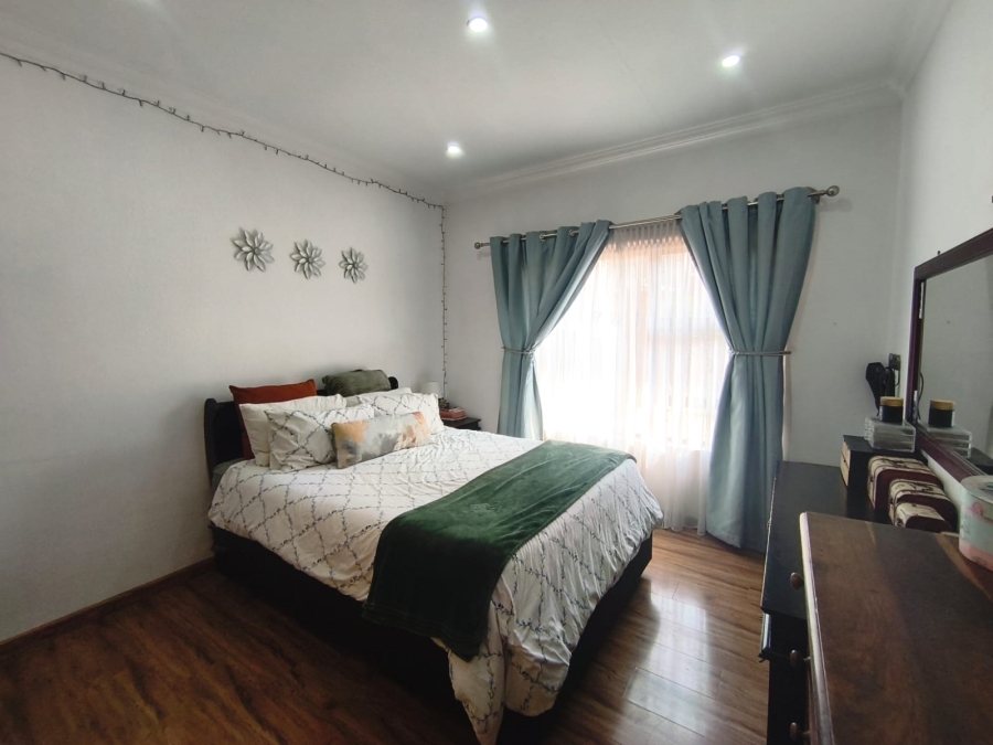 4 Bedroom Property for Sale in Meyersdal Gauteng
