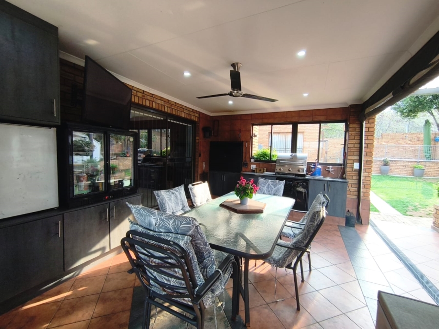 4 Bedroom Property for Sale in Meyersdal Gauteng