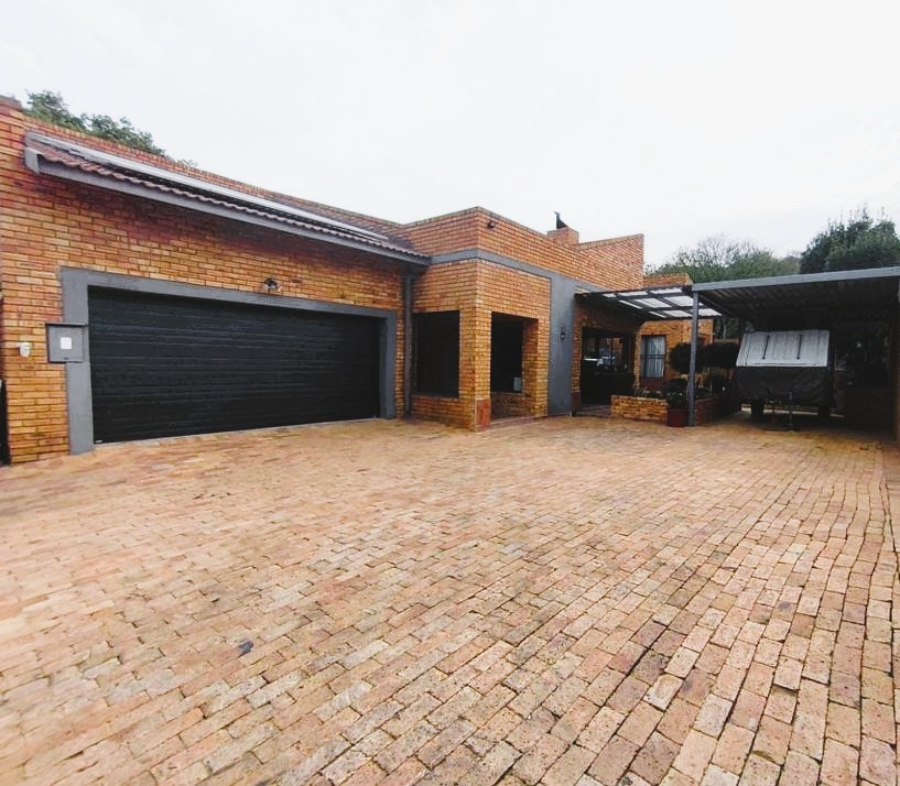 4 Bedroom Property for Sale in Meyersdal Gauteng