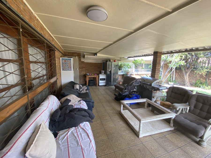 4 Bedroom Property for Sale in Parkdene Gauteng