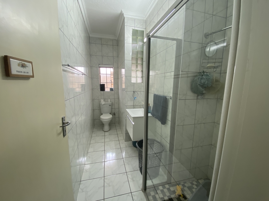 4 Bedroom Property for Sale in Parkdene Gauteng