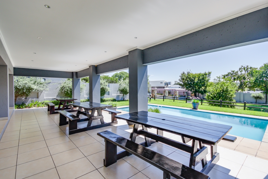 To Let 3 Bedroom Property for Rent in Lonehill Gauteng