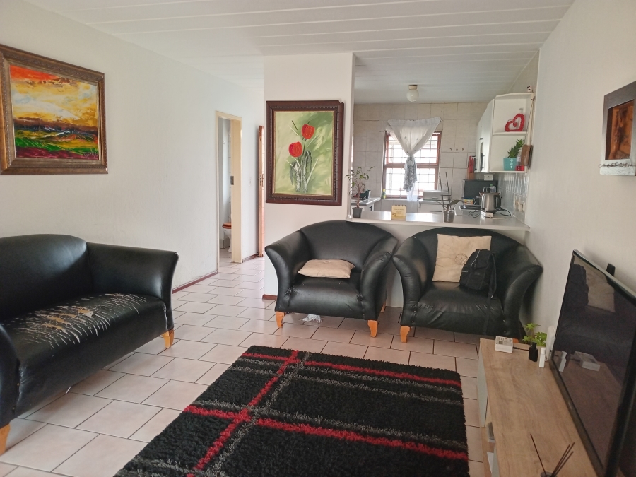 2 Bedroom Property for Sale in Kew Gauteng