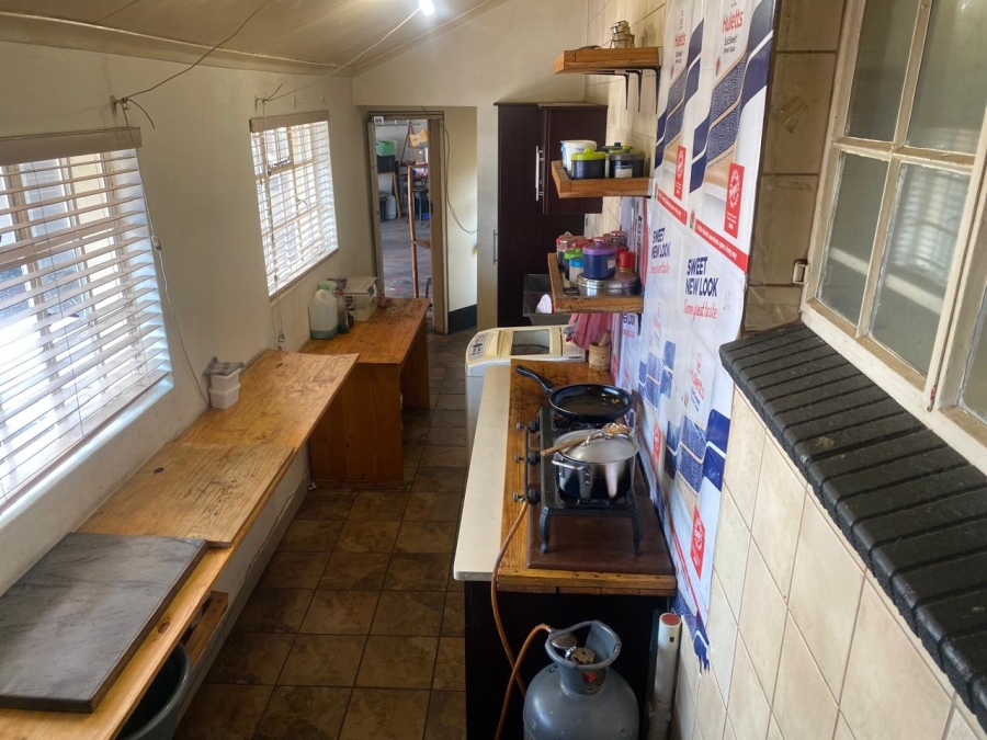 6 Bedroom Property for Sale in Winchester Hills Gauteng