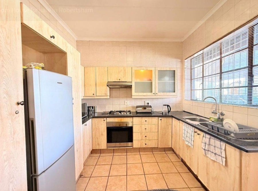 3 Bedroom Property for Sale in Robertsham Gauteng
