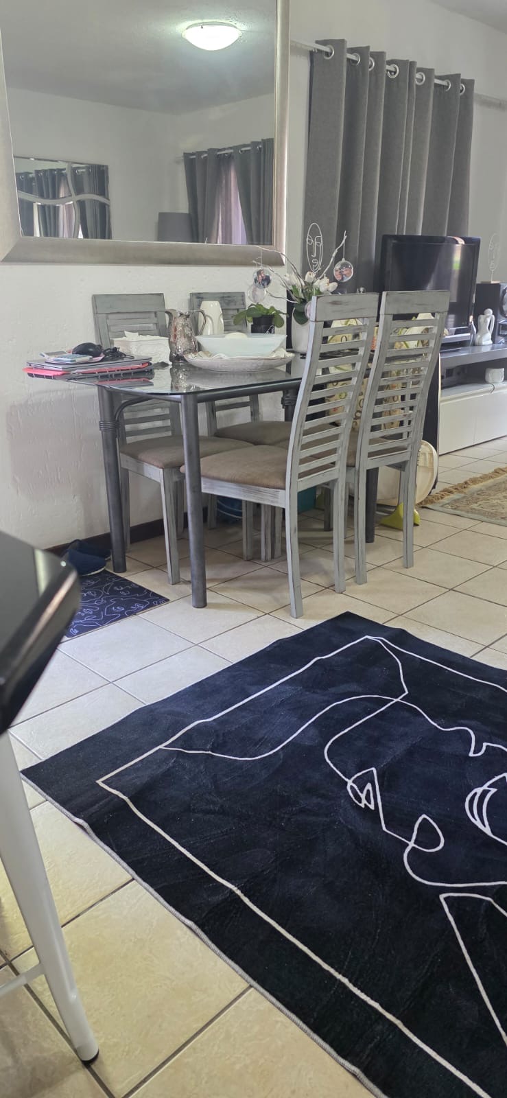 To Let 2 Bedroom Property for Rent in Broadacres Gauteng