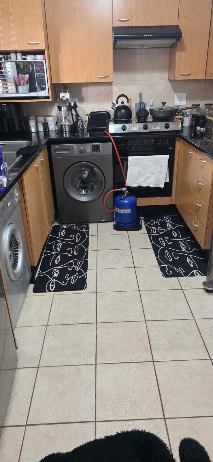 To Let 2 Bedroom Property for Rent in Broadacres Gauteng