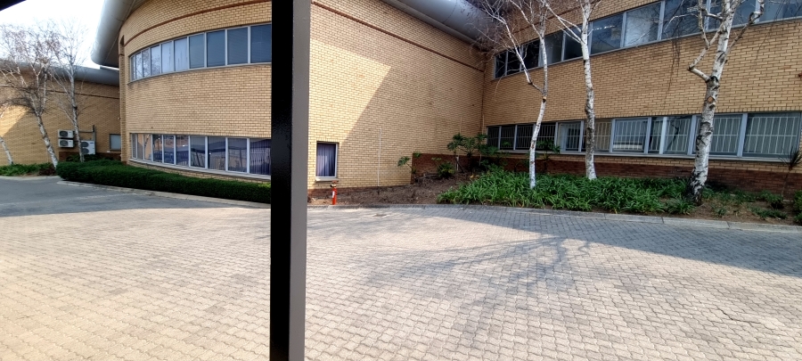 To Let commercial Property for Rent in Randjespark Gauteng