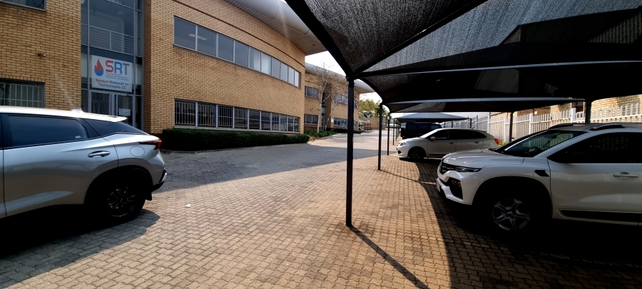 To Let commercial Property for Rent in Randjespark Gauteng