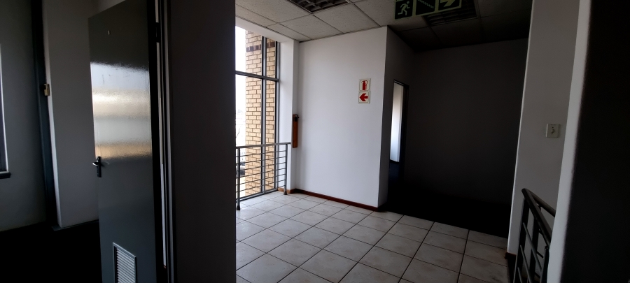 To Let commercial Property for Rent in Randjespark Gauteng