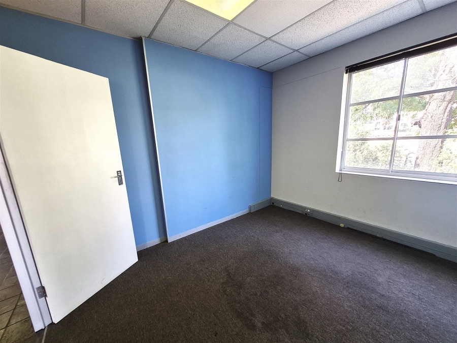 To Let commercial Property for Rent in Hyde Park Gauteng