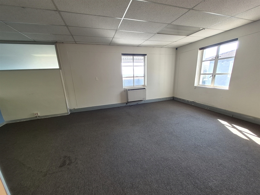 To Let commercial Property for Rent in Hyde Park Gauteng