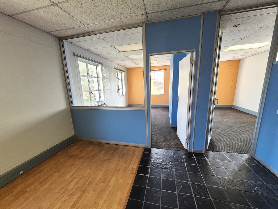 To Let commercial Property for Rent in Hyde Park Gauteng