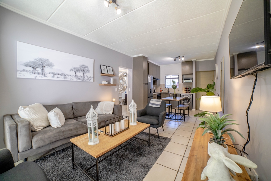 To Let 1 Bedroom Property for Rent in Beverley Gauteng