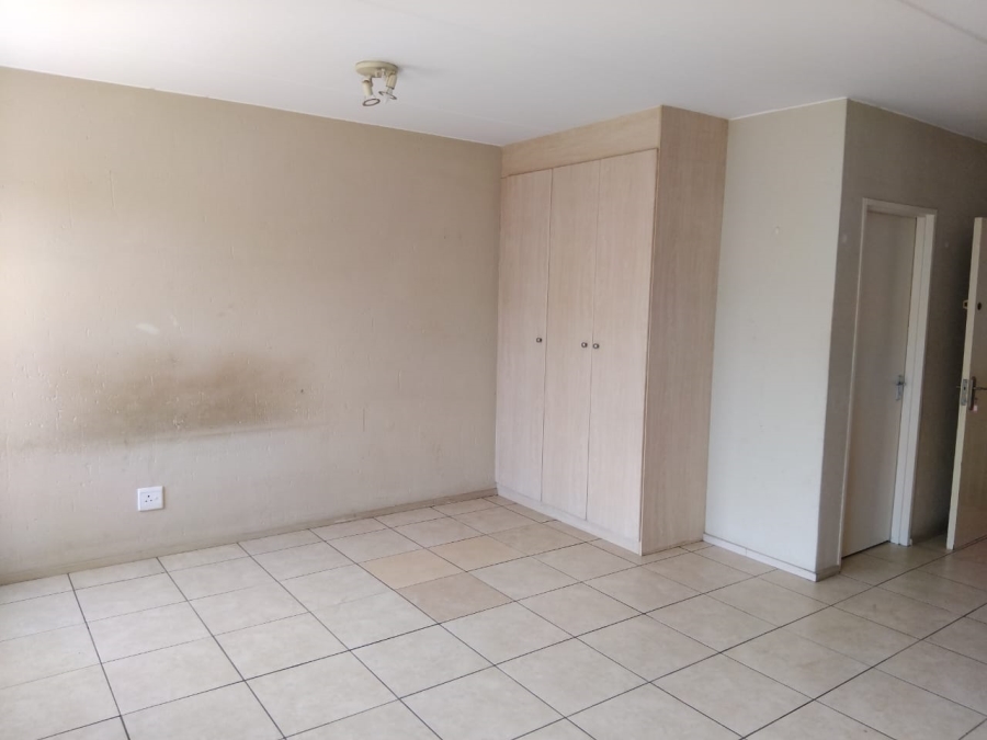 0 Bedroom Property for Sale in Klippoortje Gauteng