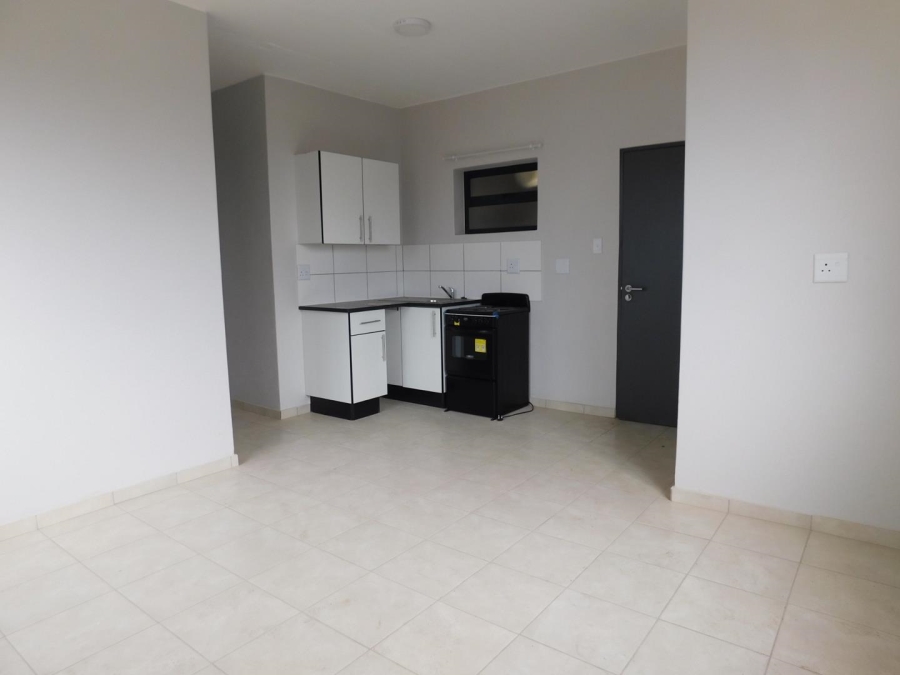 To Let 2 Bedroom Property for Rent in Johannesburg Central Gauteng