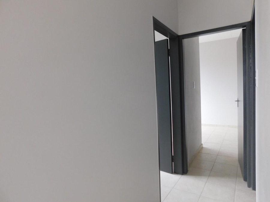 To Let 2 Bedroom Property for Rent in Johannesburg Central Gauteng