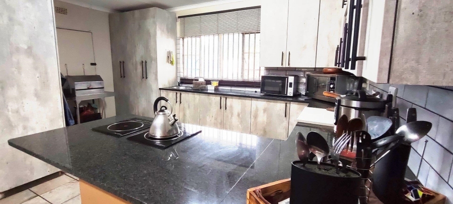 3 Bedroom Property for Sale in Bootha A H Gauteng