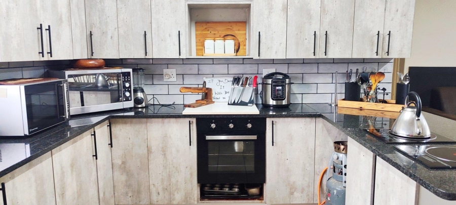 3 Bedroom Property for Sale in Bootha A H Gauteng