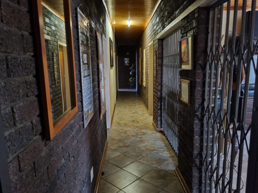 4 Bedroom Property for Sale in Vereeniging Gauteng